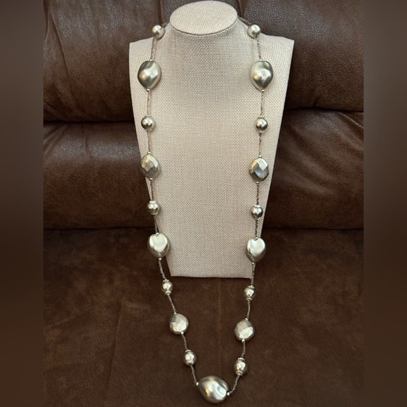 Featuring large silver faux pearls & silver shaped beads on thin wire or cord. - Picture 2 of 6
